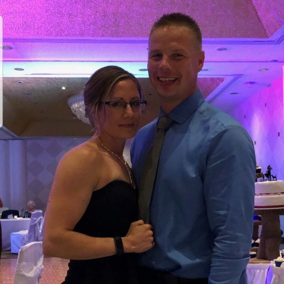 Meet your Posher, Caitlin - Picture 1 of 1